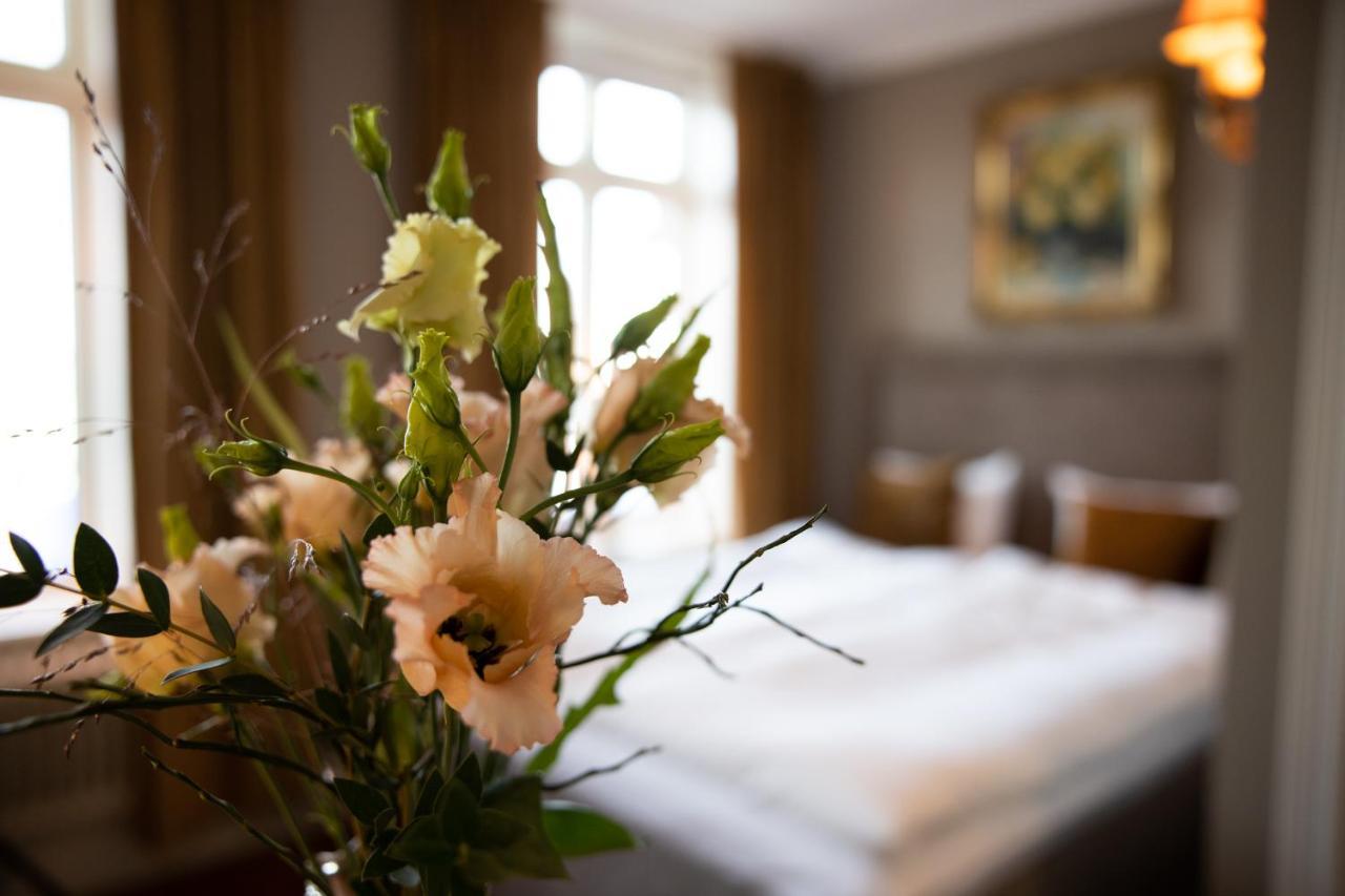 Hotell Villa Blanka 瓦尔贝里 外观 照片