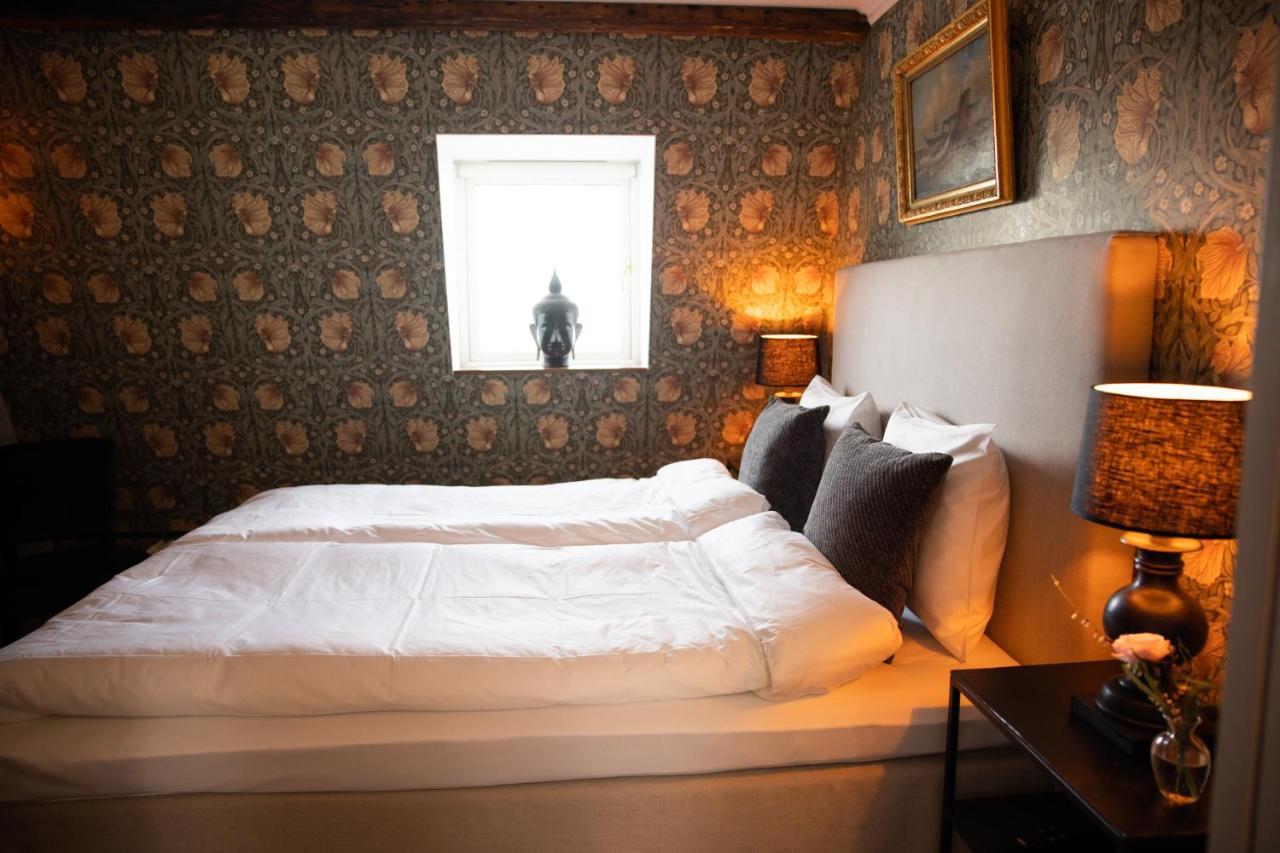 Hotell Villa Blanka 瓦尔贝里 外观 照片