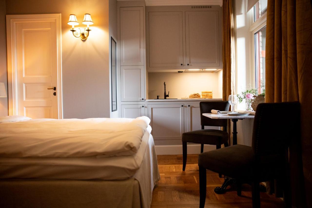 Hotell Villa Blanka 瓦尔贝里 外观 照片
