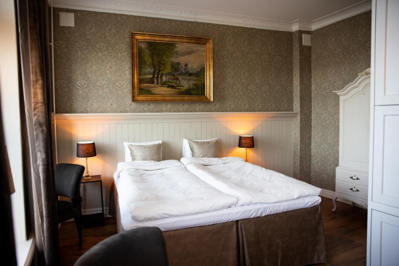 Hotell Villa Blanka 瓦尔贝里 外观 照片